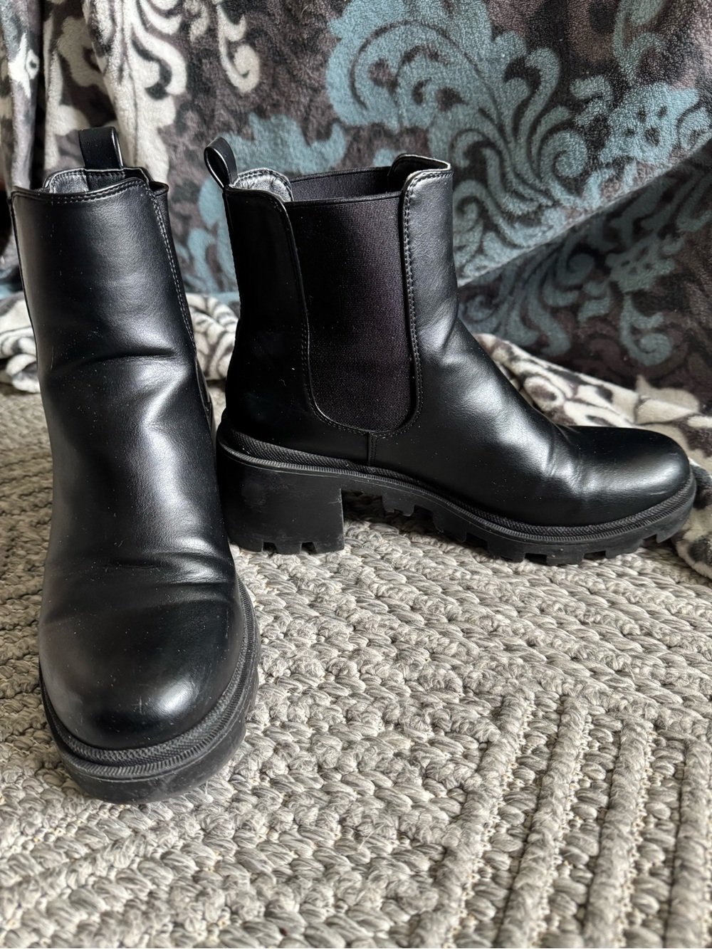 Black Chelsea Lug Heel Boots - Women